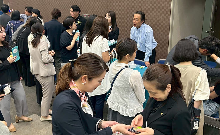 株ブース展示